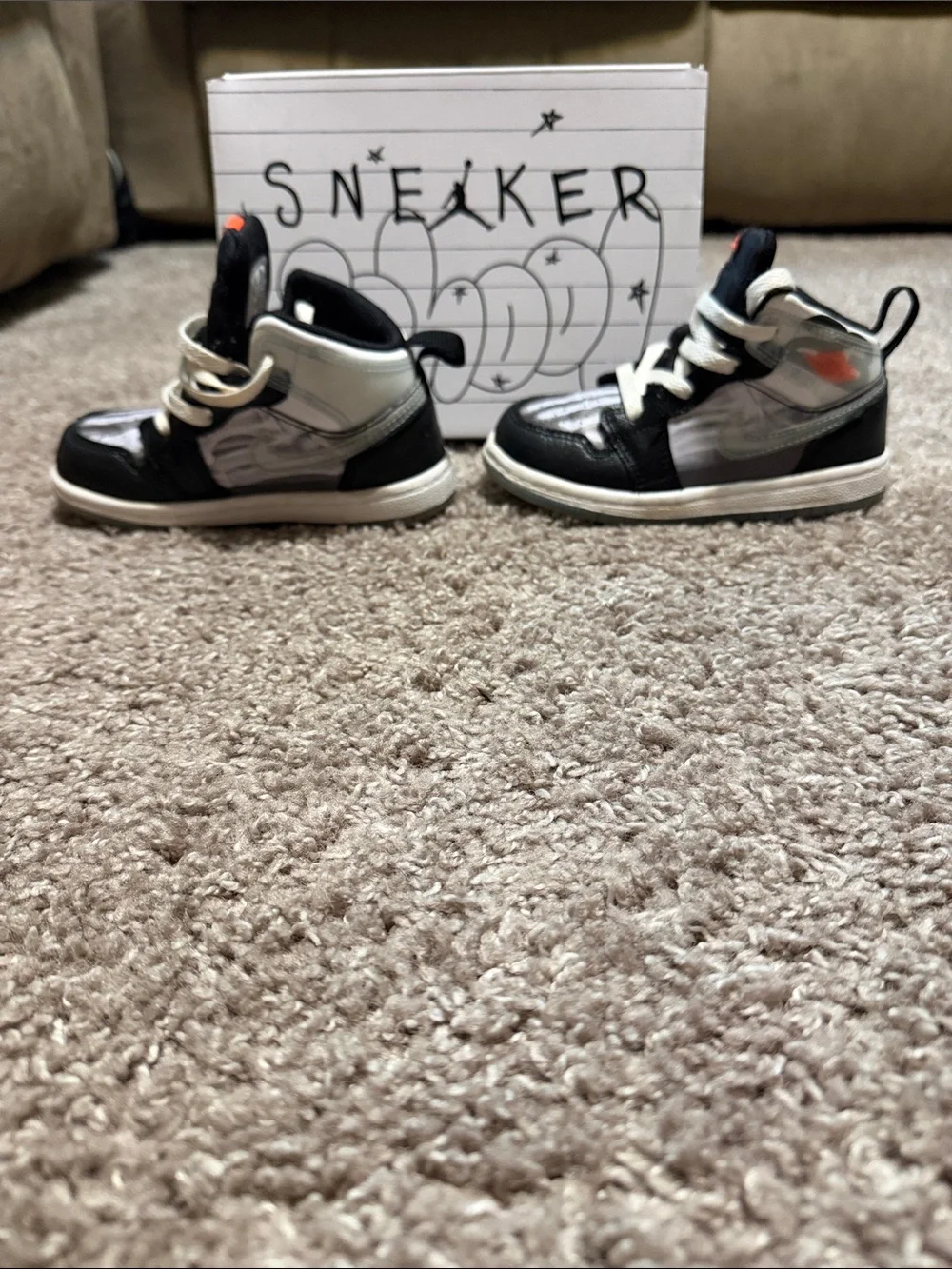 Jordan 1 Mid SS - Toddler 8C